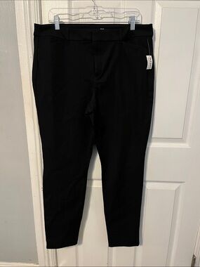 NWT Old Navy Pixie Skinny High Rise Pants with Secret Smooth Pockets